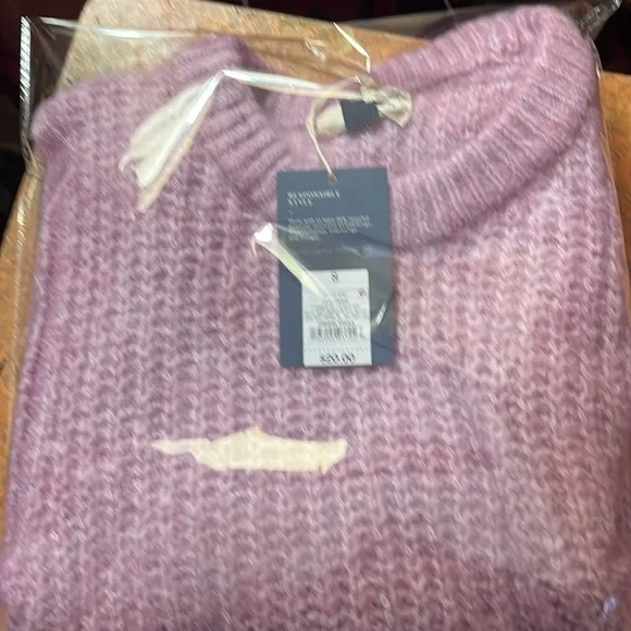 New with tags pink sweater vest size small this will fit a medium PERFECT GIFT🎄 - Picture 11 of 11